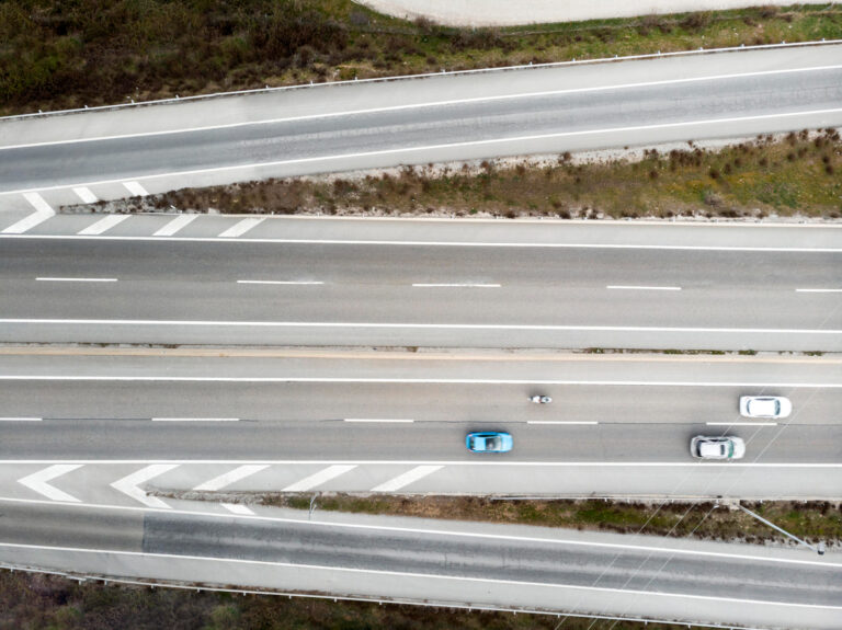 Conseils pour s'insérer et sortir en toute sécurité sur l'autoroute